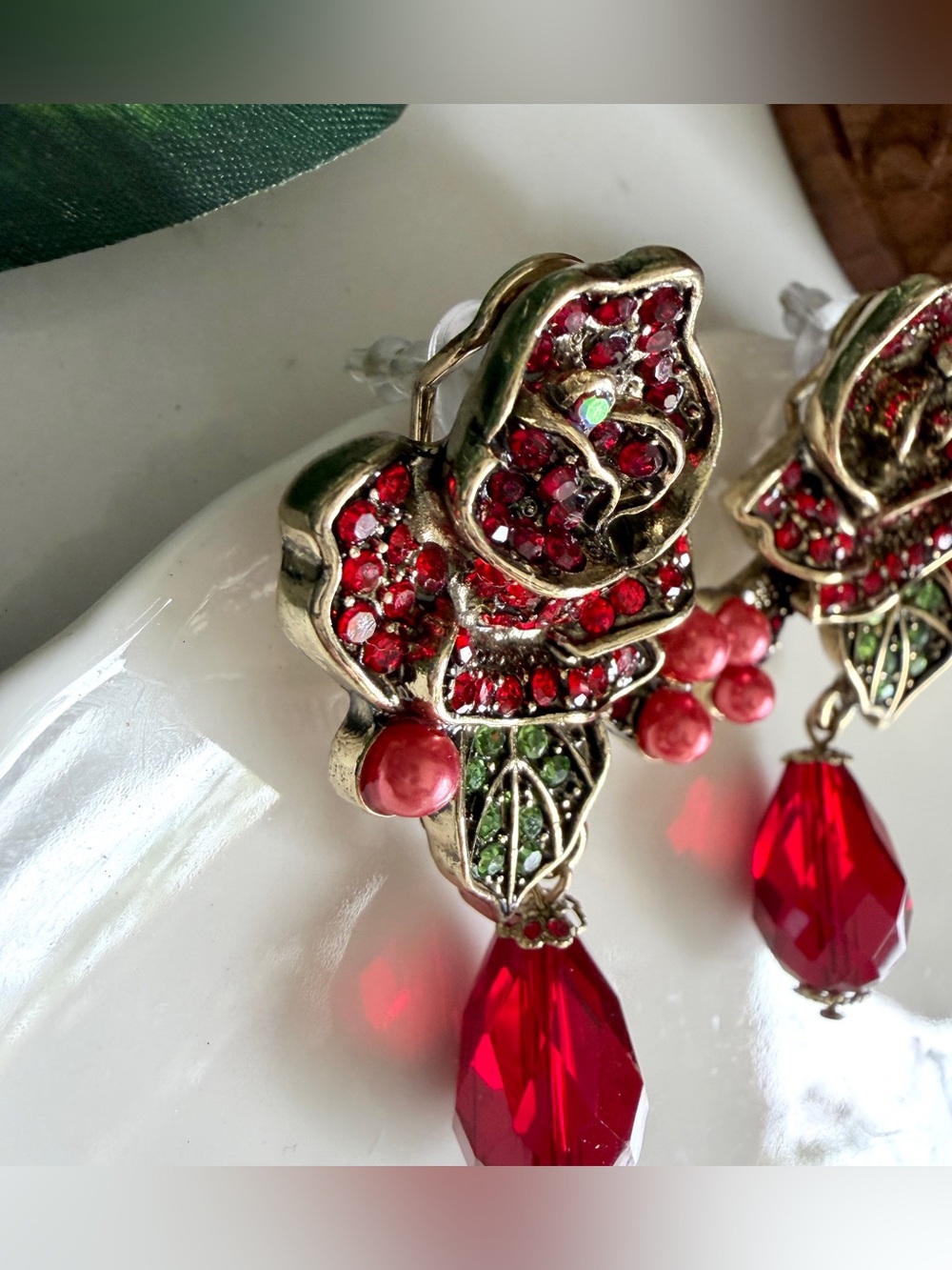 Red Rose Earrings Vintage Style Flower Rhinestone Bead Flamenco Jewelry Gift NEW - Picture 9 of 12